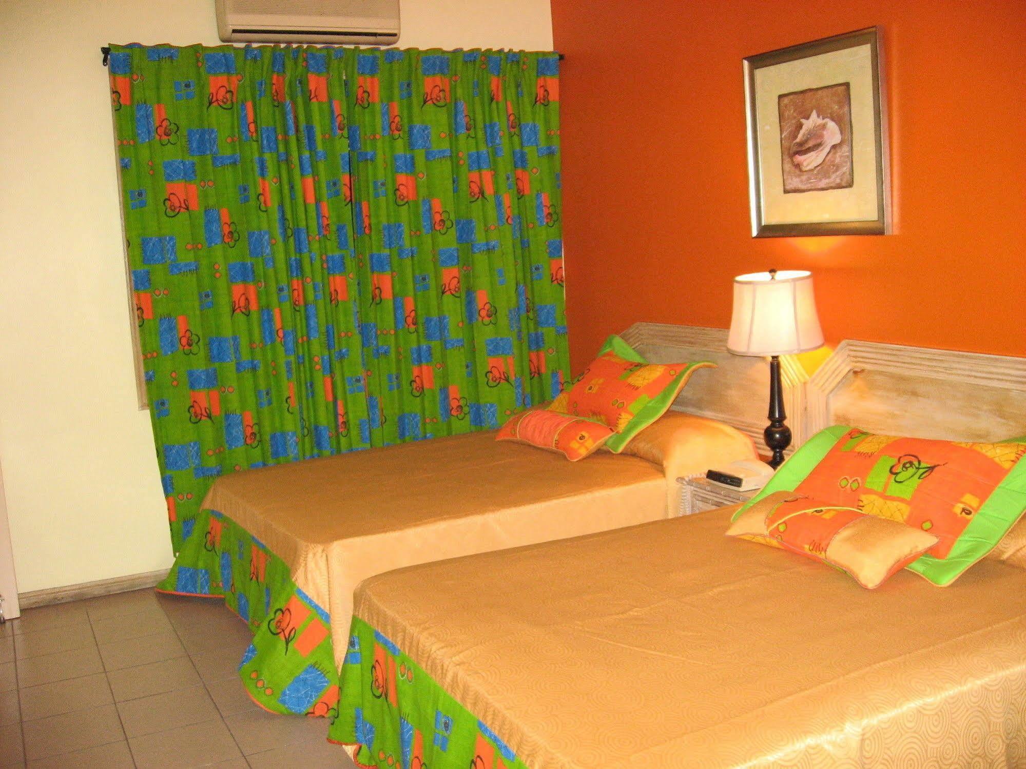 Enchanted Waters Tobago Buccoo Ngoại thất bức ảnh
